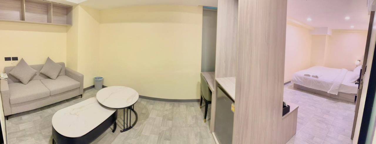 Nona Hotel, Bangkok Makkasan Екстериор снимка