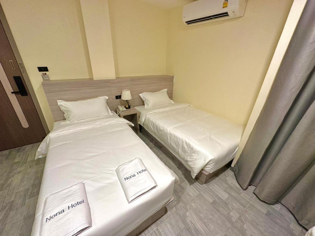 Nona Hotel, Bangkok Makkasan Екстериор снимка