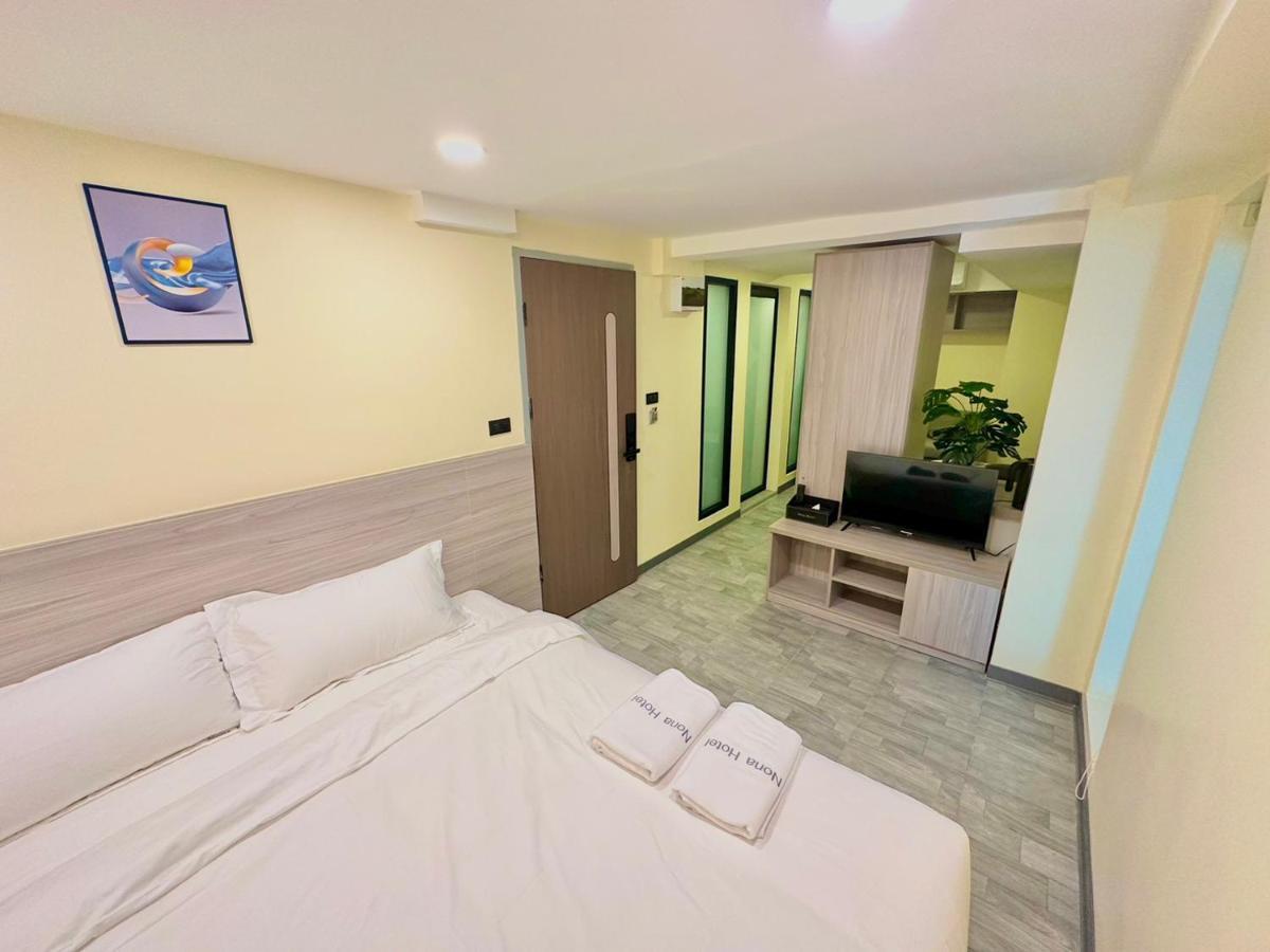 Nona Hotel, Bangkok Makkasan Екстериор снимка