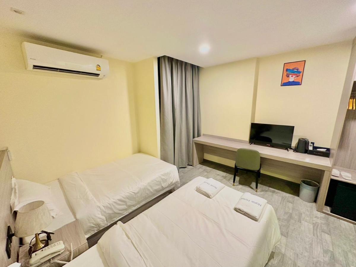 Nona Hotel, Bangkok Makkasan Екстериор снимка