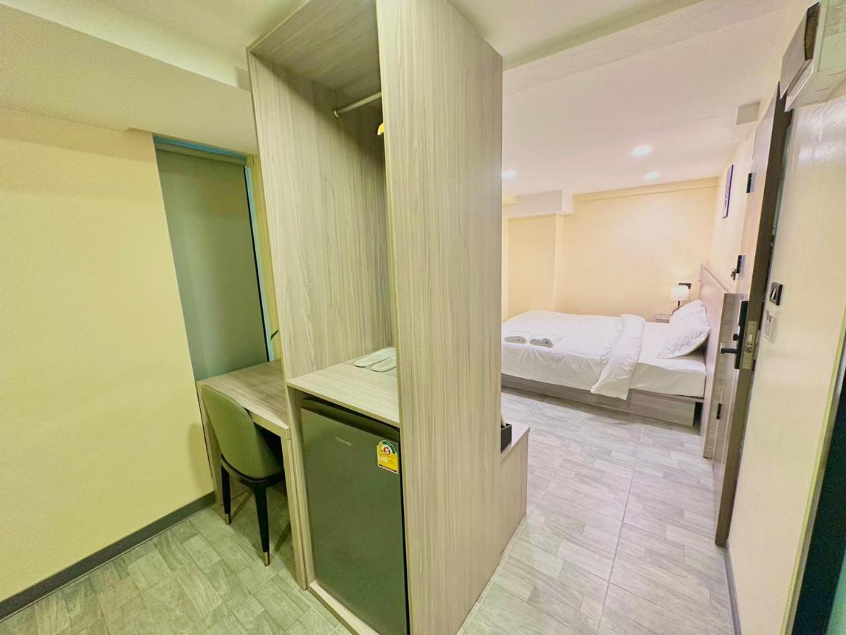 Nona Hotel, Bangkok Makkasan Екстериор снимка